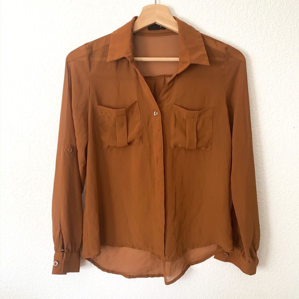 🛍Mine sheer brown button down-S